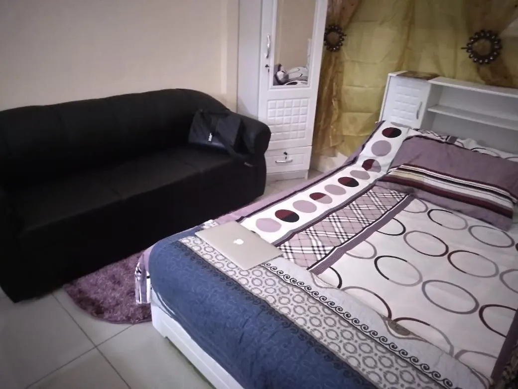 Dubai Creeck Realty Hostel Deluxe Studios